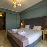 California - Adults Only 4*