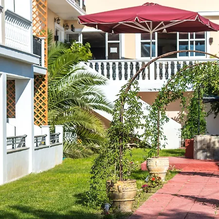 California - Adults Only Szálloda