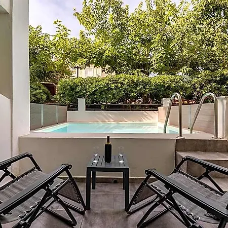 California - Adults Only 4*