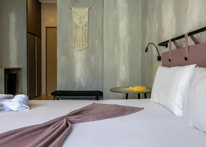 Szálloda California - Adults Only Laganász