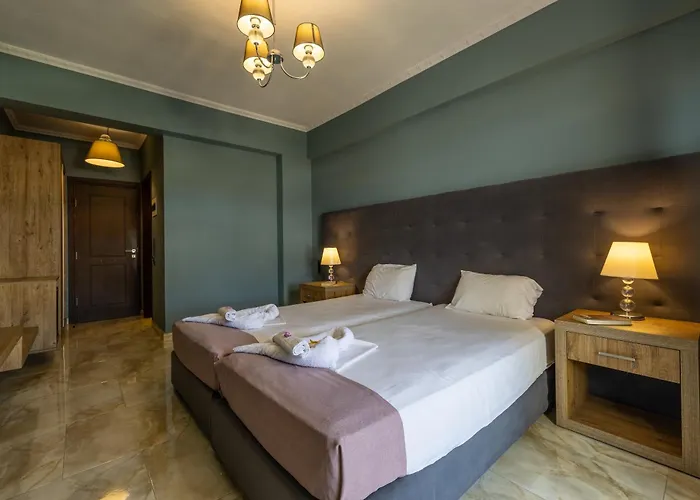 California - Adults Only 4*