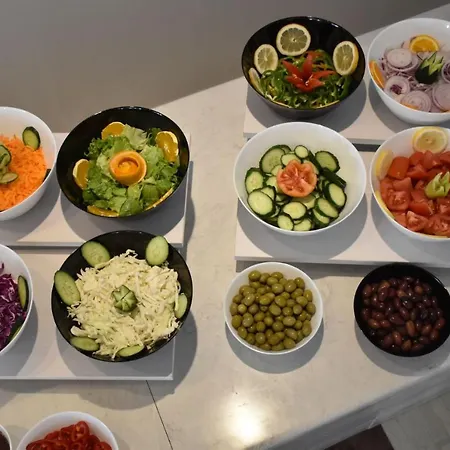 California - Adults Only 4*