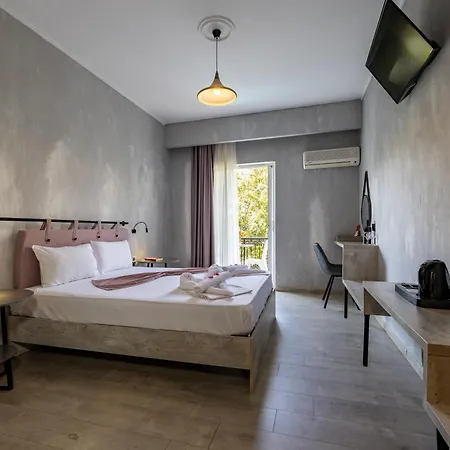 Ξενοδοχείο California - Adults Only