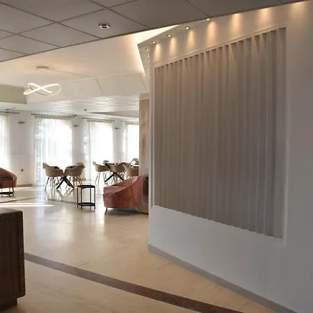 Ξενοδοχείο California - Adults Only 4*